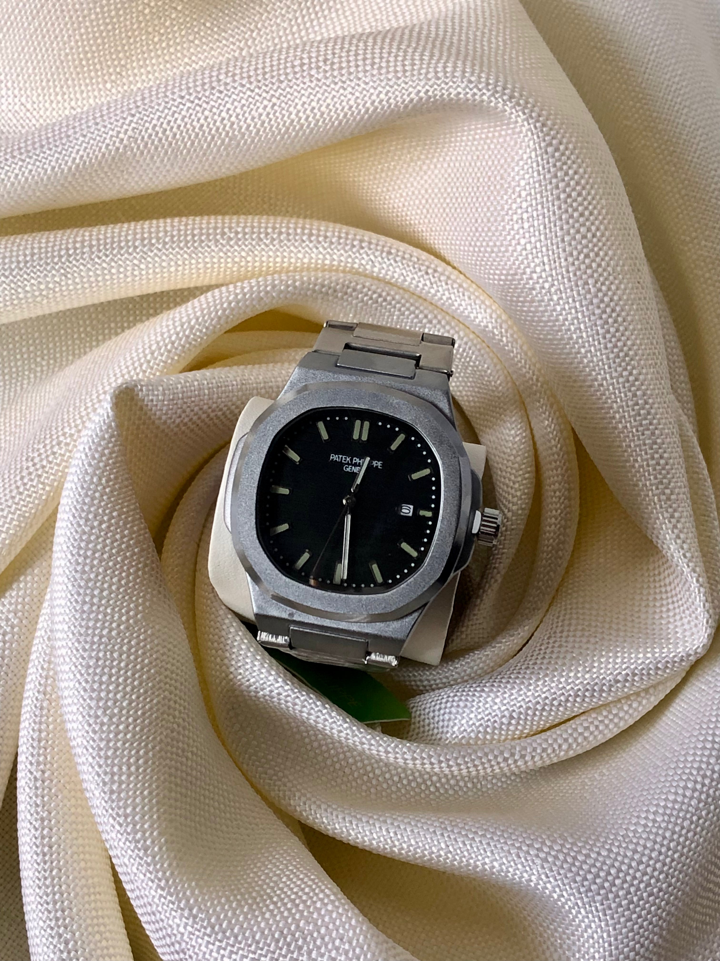 PATEK PHILIPPE MONTRE