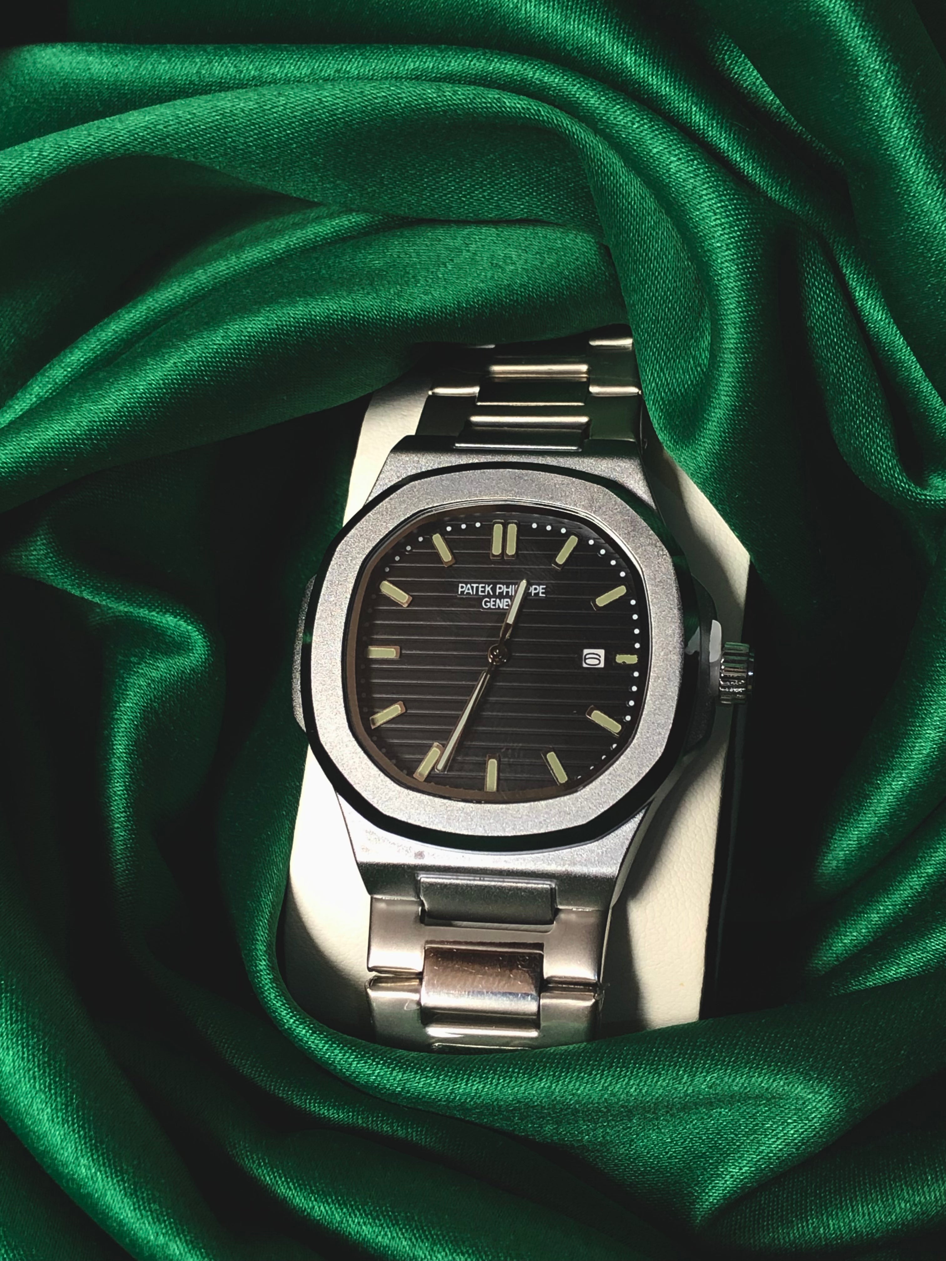 PATEK PHILIPPE MONTRE