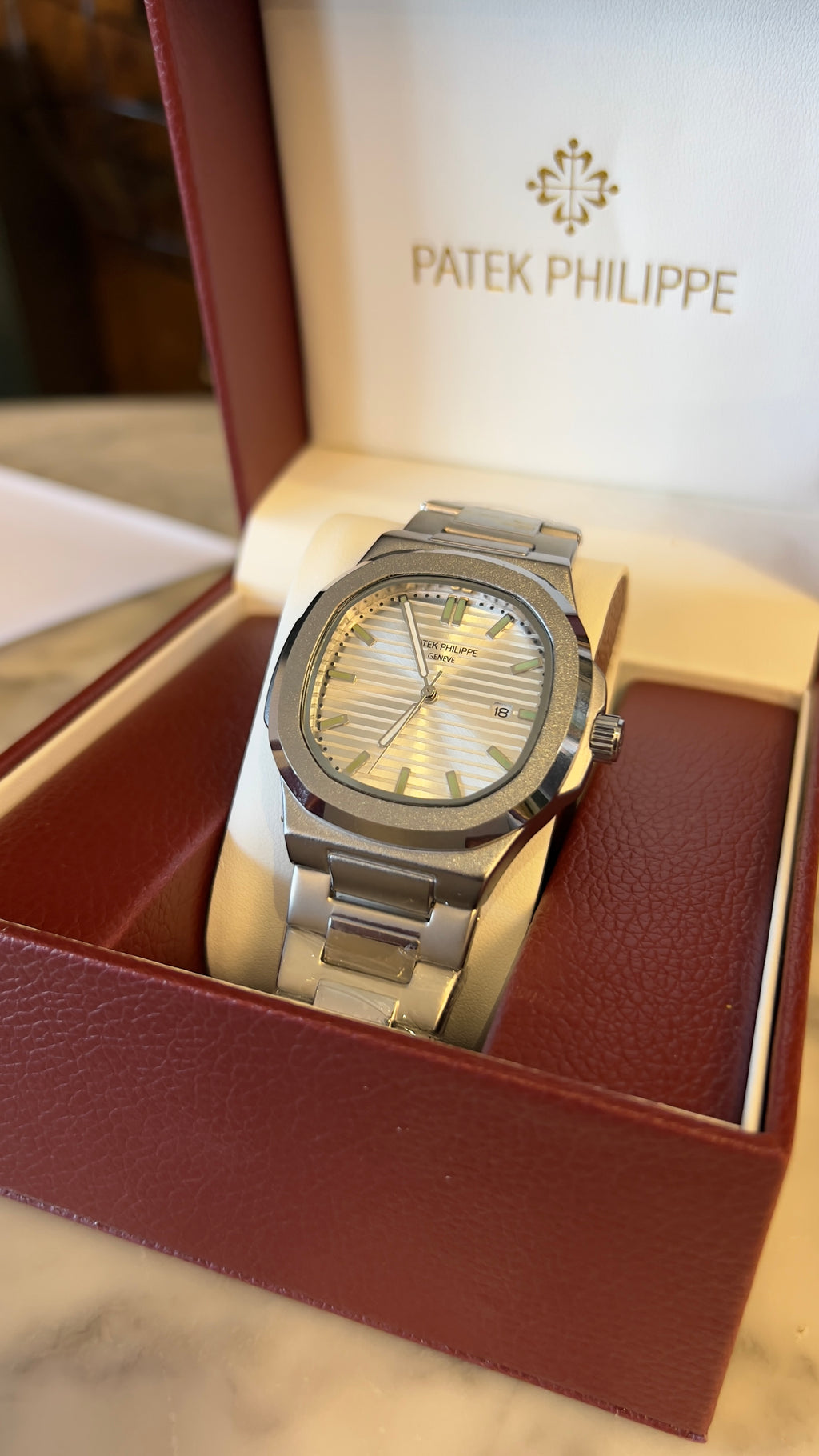 montre patek philippe nautilus